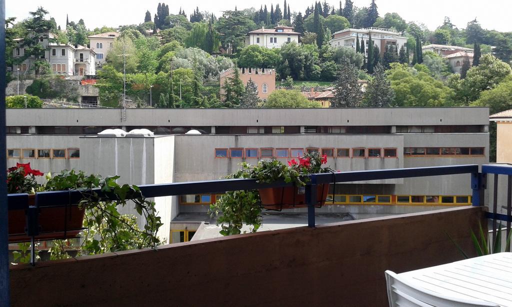 Cristina Apartment Verona Exteriör bild